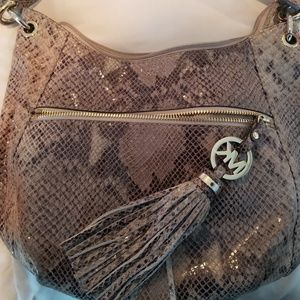 MK Crossbody/Shoulder bag